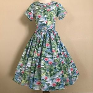 NEW! Bernie Dexter Joy Dress in Water Lily Print